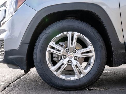 Certified 2024 GMC Terrain SLE AWD/4WD image 10