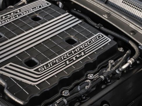 Used 2020 Chevrolet Camaro ZL1 image 55