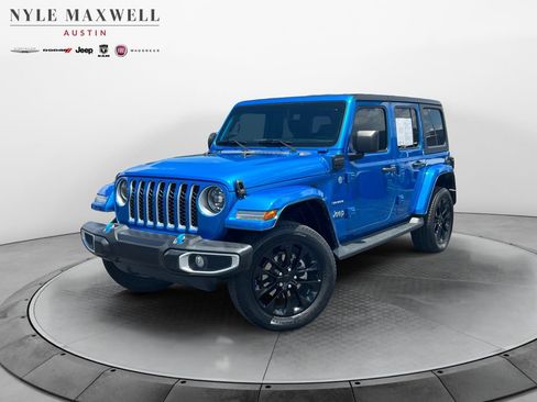 Used 2023 Jeep Wrangler Unlimited Sahara AWD/4WD image 1