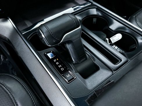 Used 2024 Ford F150 Platinum w/ Equipment Group 702A High image 32