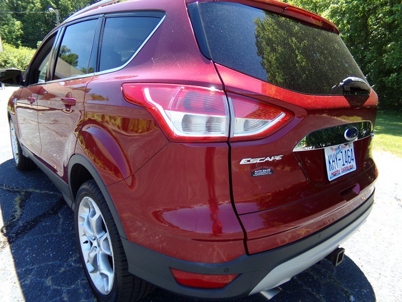 Used 2016 Ford Escape Titanium AWD/4WD image 8