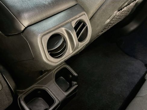 Used 2021 Jeep Wrangler Rubicon AWD/4WD image 26