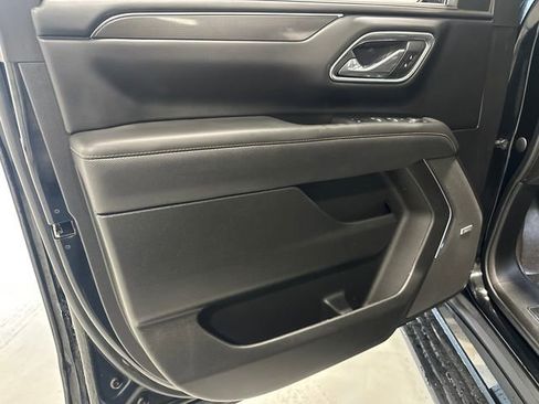 Used 2023 GMC Yukon AT4 w/ AT4 Premium Package AWD/4WD image 29