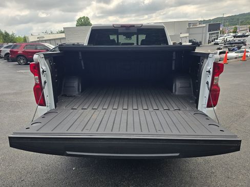 Used 2025 Chevrolet Silverado 1500 LTZ w/ LTZ Premium Package AWD/4WD image 12