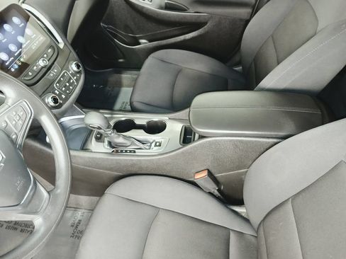Used 2024 Chevrolet Malibu LT FWD image 16