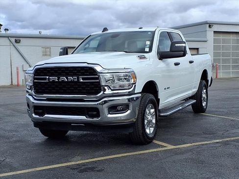 Used 2024 RAM 2500 Big Horn image 2