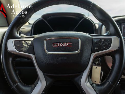 Used 2018 GMC Canyon SLT w/ Driver Alert Package image 12