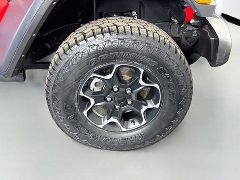 Used 2022 Jeep Wrangler Unlimited Rubicon 4xe w/ Cold Weather Group image 32