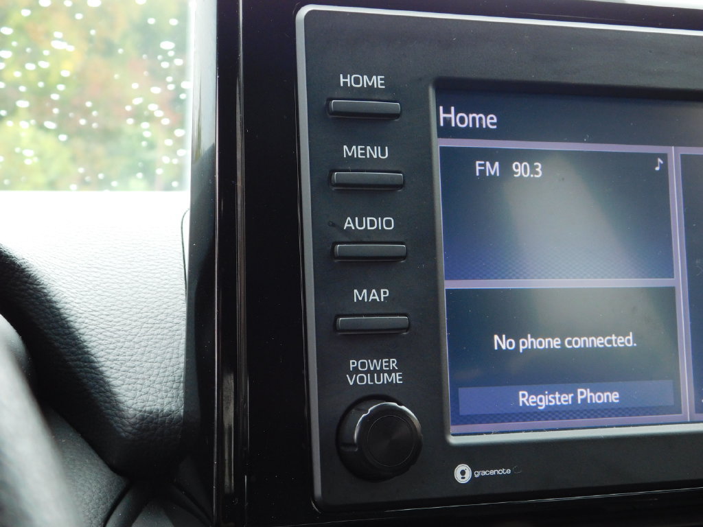 Used 2022 Toyota RAV4 XLE AWD/4WD image 23