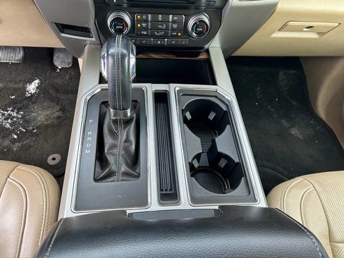 Used 2017 Ford F150 Lariat w/ Equipment Group 502A Luxury image 16