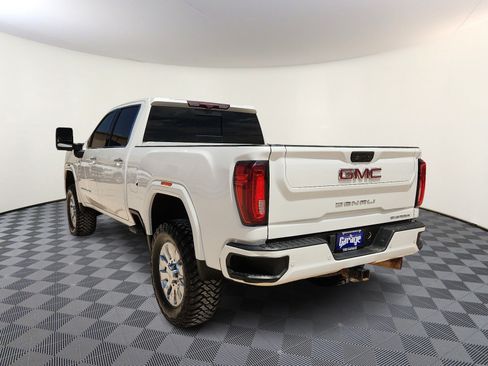Used 2022 GMC Sierra 2500 Denali w/ Denali Ultimate Package AWD/4WD image 3