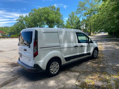 Used 2015 Ford Transit Connect XLT FWD image 5