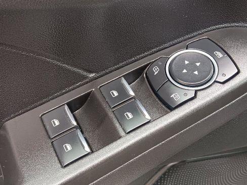 Used 2021 Ford Escape SEL image 8