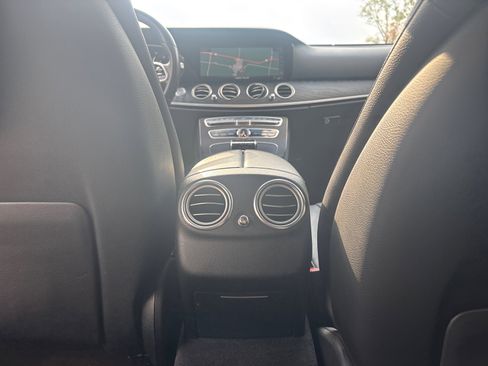 Used 2019 Mercedes-Benz E 450 4MATIC Sedan image 24