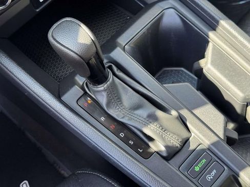 Certified 2023 Honda Accord EX image 28