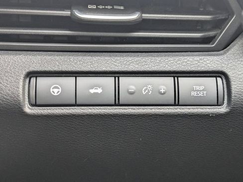 Used 2022 Nissan Altima 2.5 SL FWD image 34