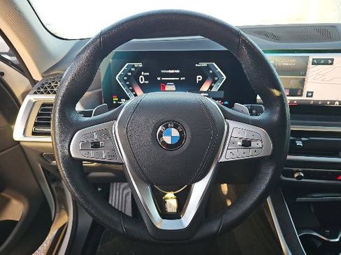 Used 2025 BMW X7 xDrive40i AWD/4WD image 7