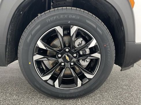 Used 2022 Chevrolet TrailBlazer LT w/ Convenience Package image 49
