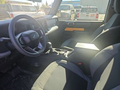 Certified 2022 Ford Bronco 2-Door AWD/4WD image 14