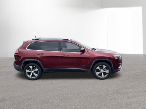 Used 2019 Jeep Cherokee Limited AWD/4WD image 4