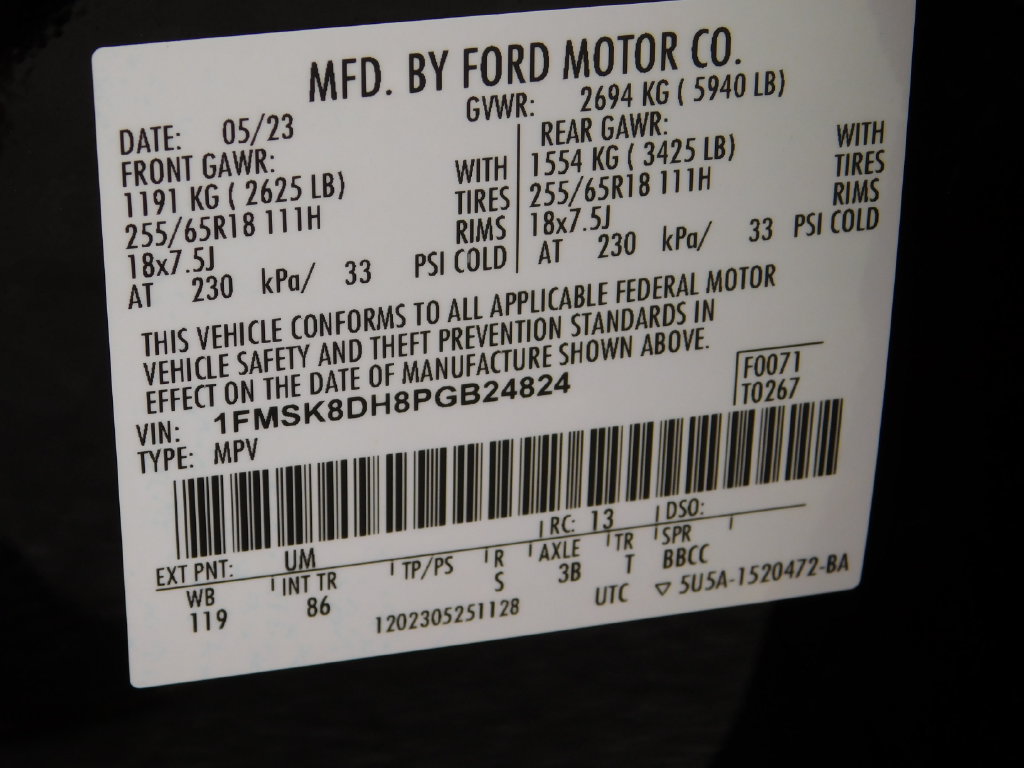 Used 2023 Ford Explorer XLT AWD/4WD image 28