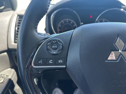 Used 2023 Mitsubishi Outlander Sport LE AWD/4WD image 15