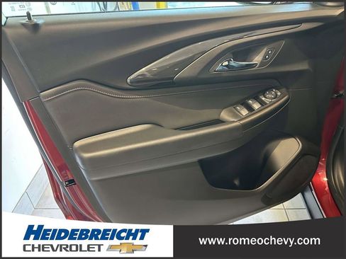 Certified 2023 Chevrolet TrailBlazer RS w/ Convenience Package image 17