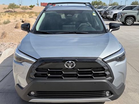 Used 2026 Toyota Corolla Cross XLE w/ Convenience Package FWD image 3