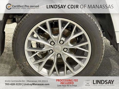 Certified 2024 Jeep Grand Cherokee Summit w/ Luxury Tech Group V image 10