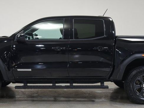 Used 2024 GMC Canyon Elevation image 8