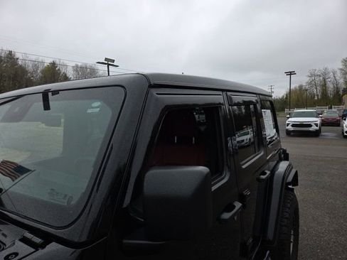 Used 2024 Jeep Wrangler Unlimited Rubicon 392 AWD/4WD image 43