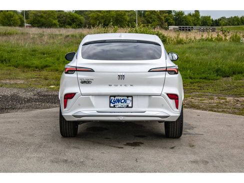 New 2025 Buick Envista Avenir image 42