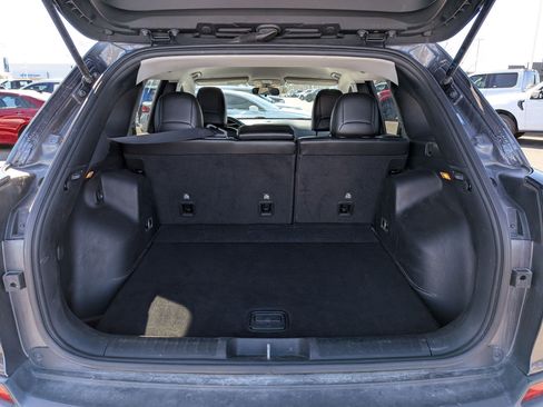 Used 2020 Jeep Cherokee Latitude Plus w/ Cold Weather Group image 30