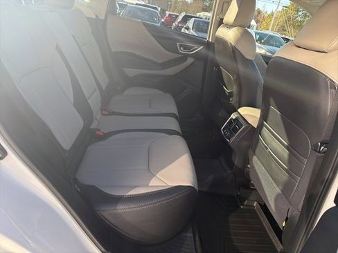 Used 2024 Subaru Forester Limited image 14