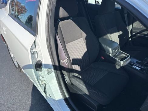 Used 2023 Dodge Charger SXT image 16