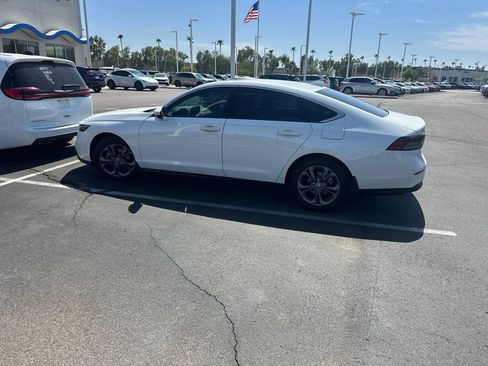 Used 2024 Honda Accord EX image 7
