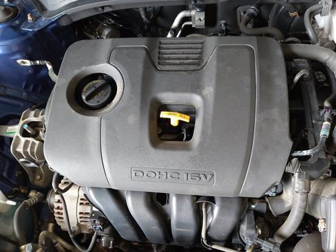Used 2021 Kia Forte LXS FWD image 30