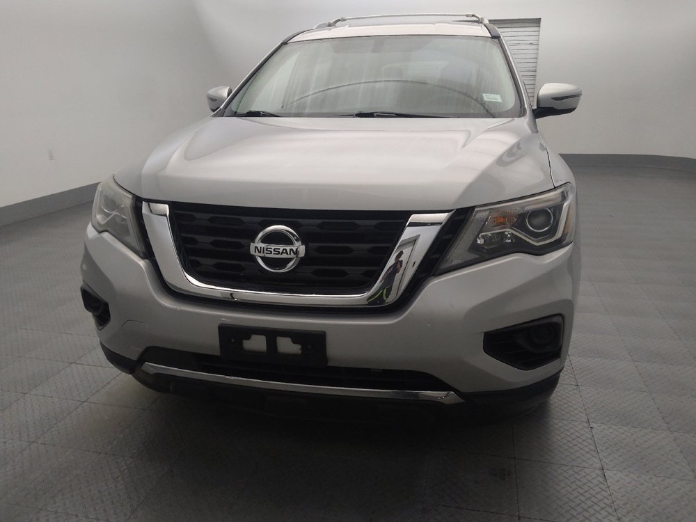 Used 2019 Nissan Pathfinder S FWD image 15