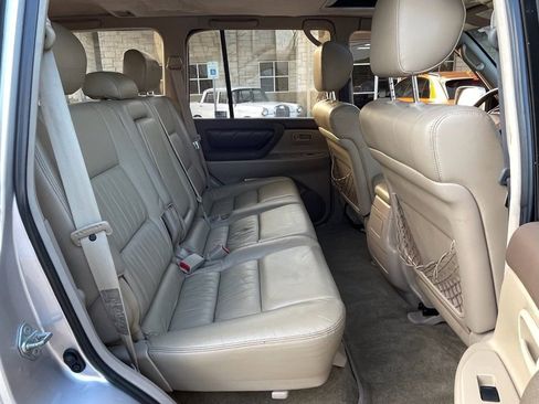 Used 1999 Toyota Land Cruiser image 29