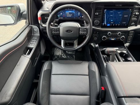 Used 2025 Ford F150 Raptor image 26