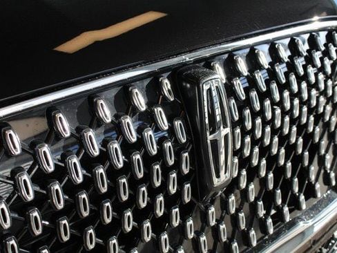 New 2026 Lincoln Aviator Premiere image 59