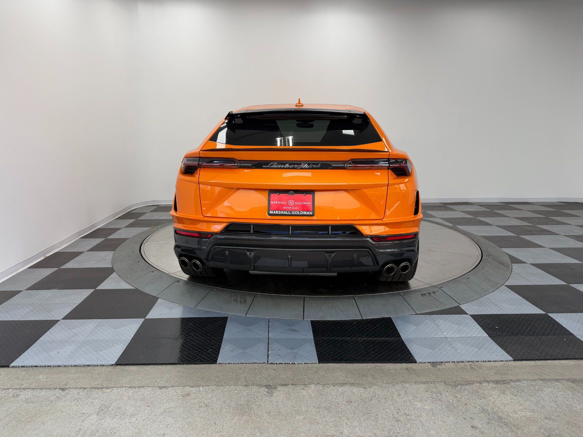 Used 2024 Lamborghini Urus Performante AWD/4WD image 8