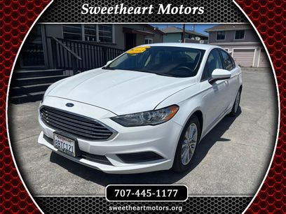 Used 2017 Ford Fusion SE w/ Fusion SE Technology Package
