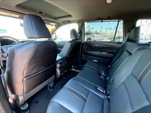 Used 2025 Honda Passport TrailSport image 16