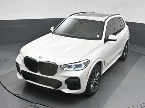 Used 2023 BMW X5 M50i w/ Executive Package AWD/4WD image 46