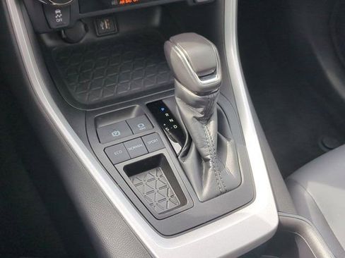 Certified 2025 Toyota RAV4 XLE Premium image 14