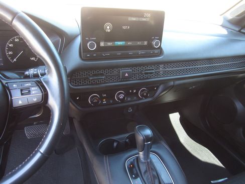 Certified 2023 Honda HR-V Sport image 17