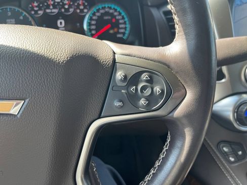 Used 2019 Chevrolet Tahoe Premier RWD image 18