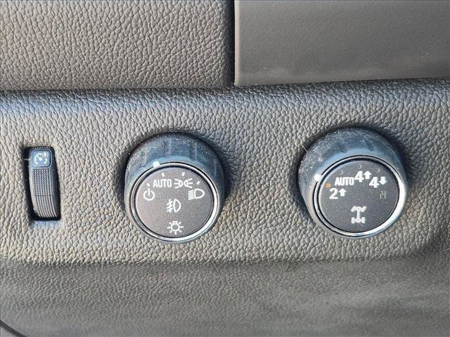 Used 2020 Chevrolet Colorado LT w/ LT Convenience Package AWD/4WD image 13
