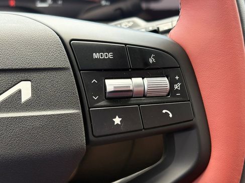 New 2026 Kia Sportage SX image 31